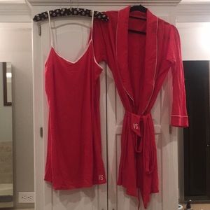 Victoria’s Secret red robe and nightgown xl New